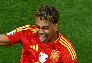Spain beat France to qualify for Euro 2024 finals