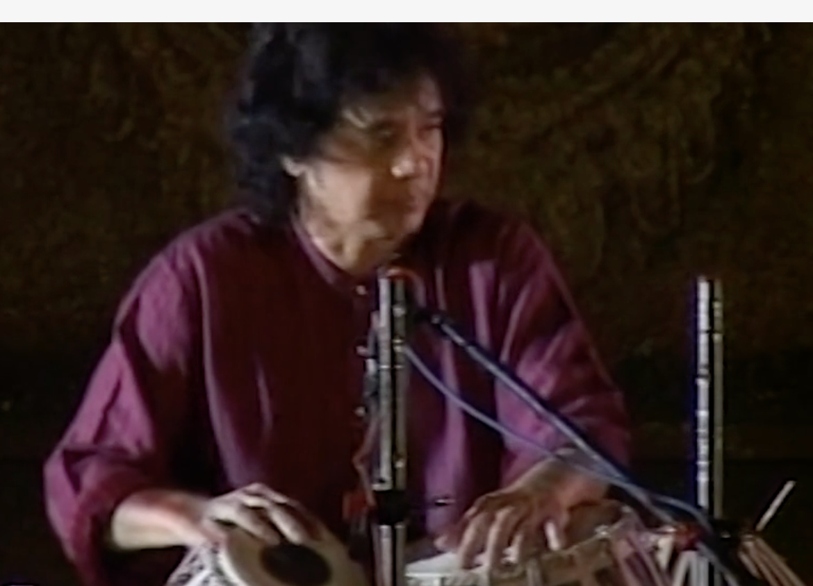 “Tabla King in whose hands, rhythm became magic,” dies aged 73