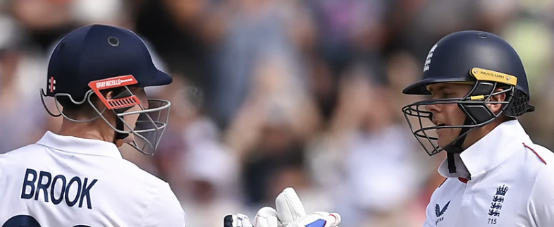 Smith 184 no and Brook 158 fightback